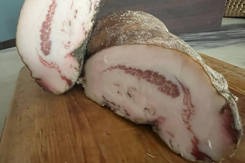 Guanciale de Porco Canastra